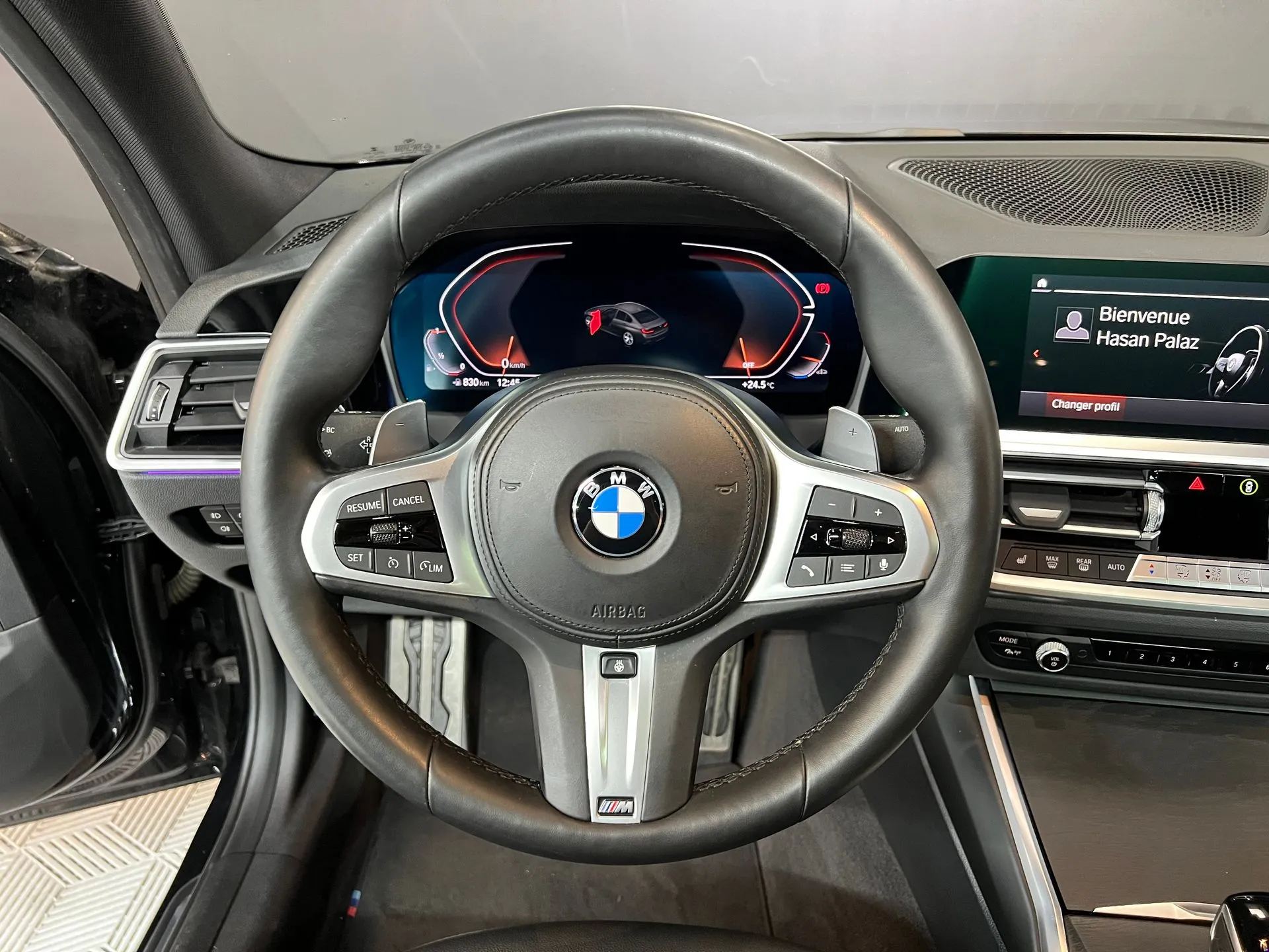 
								BMW 330I PACK M full									