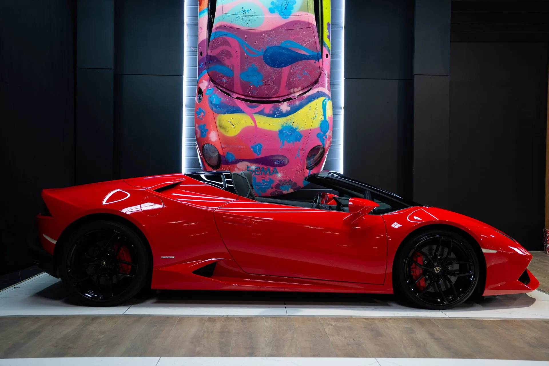 
								LAMBORGHINI HURACAN SPYDER full									