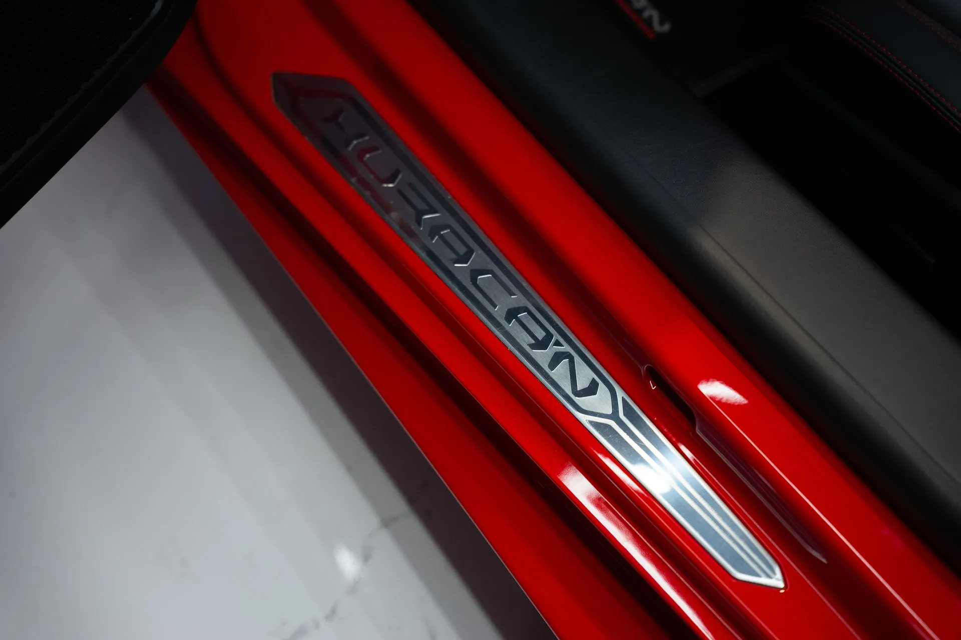 
								LAMBORGHINI HURACAN SPYDER full									