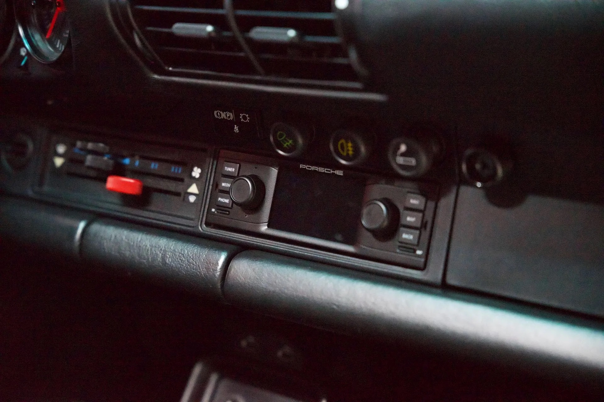 
								911 (930) TURBO full									