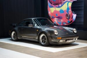 911 (930) TURBO