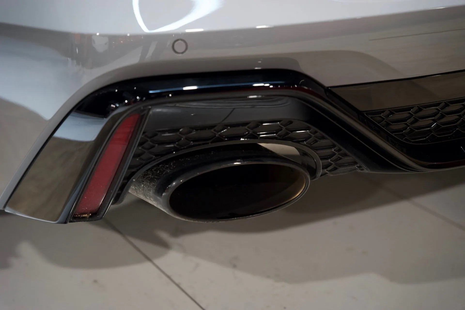 
								RS6 C8 AVANT full									